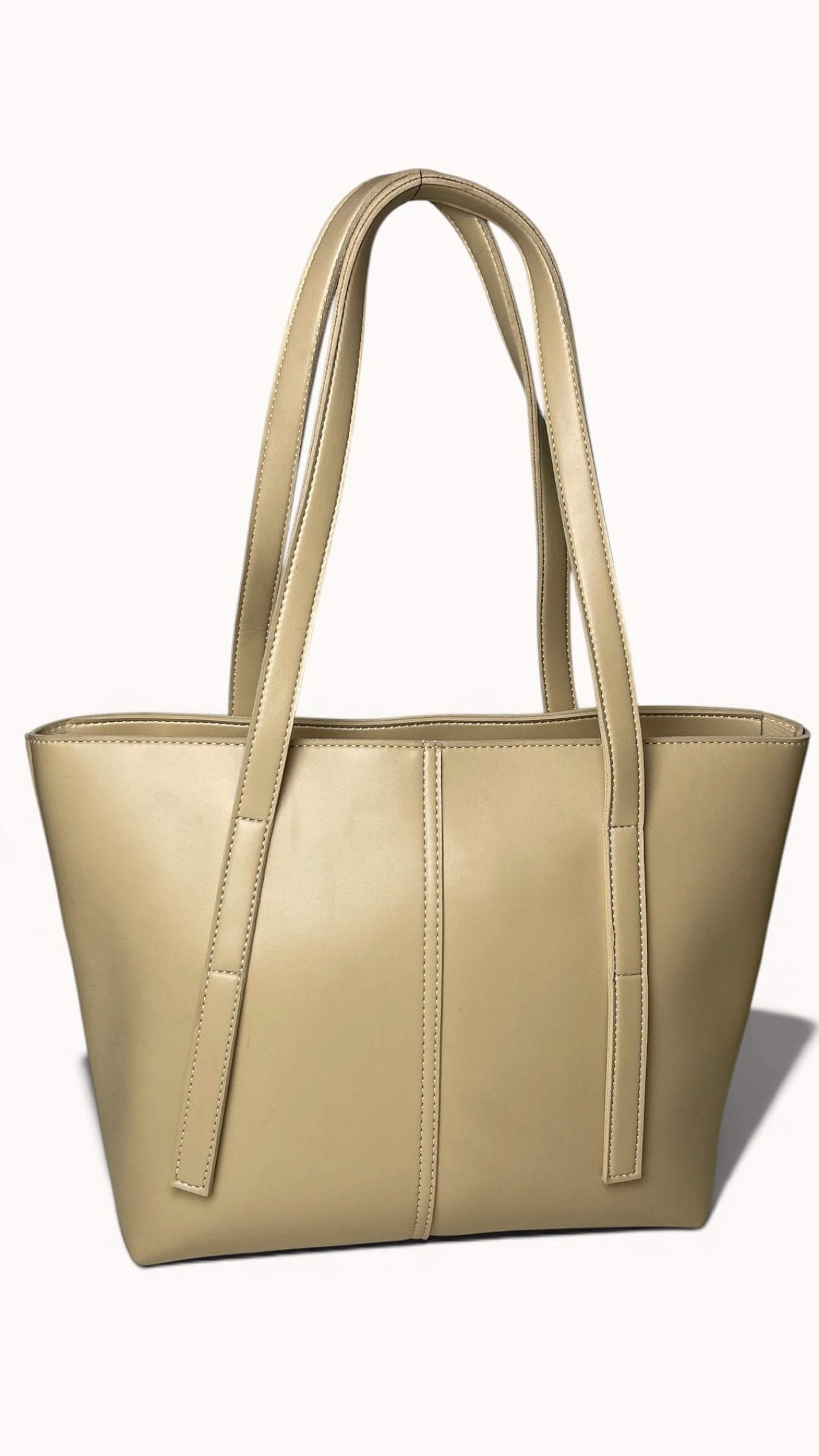 Charmé Signature Tote – Taupe