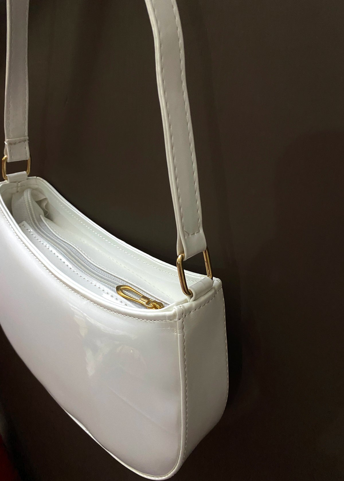 Charmé Bloom white glossy handbag